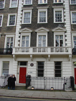 Robin and Sarah outside home of Virginia Woolf